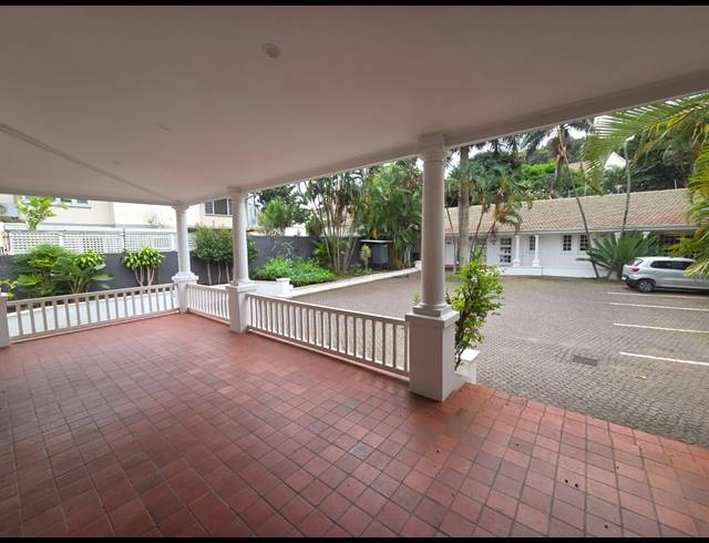420M² BUILDING TO LET IN WINDERMERE